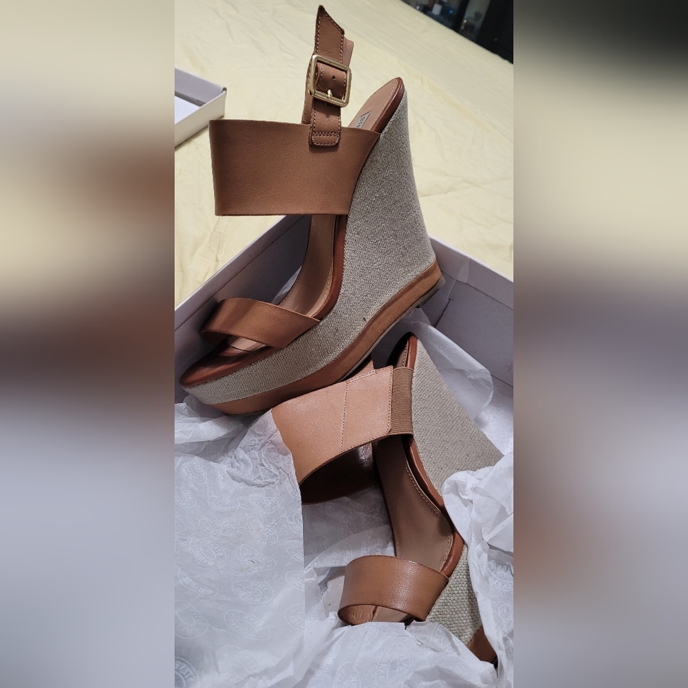 Steven Madden Sandals - Picture 5 of 6